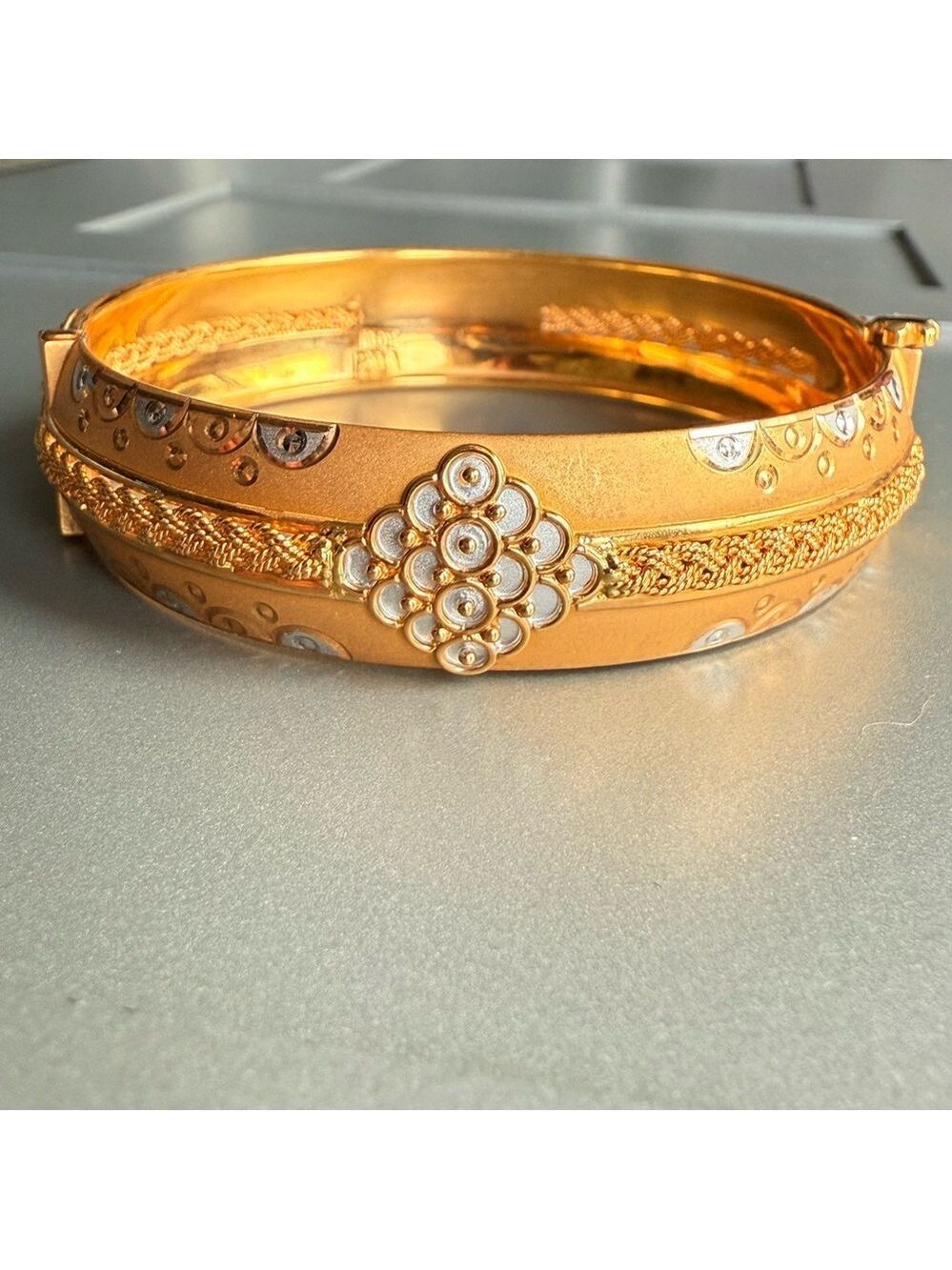 Solid 21K Yellow & White Gold Ornate Diamond Cut Bangle Bracelet W/ Appr…